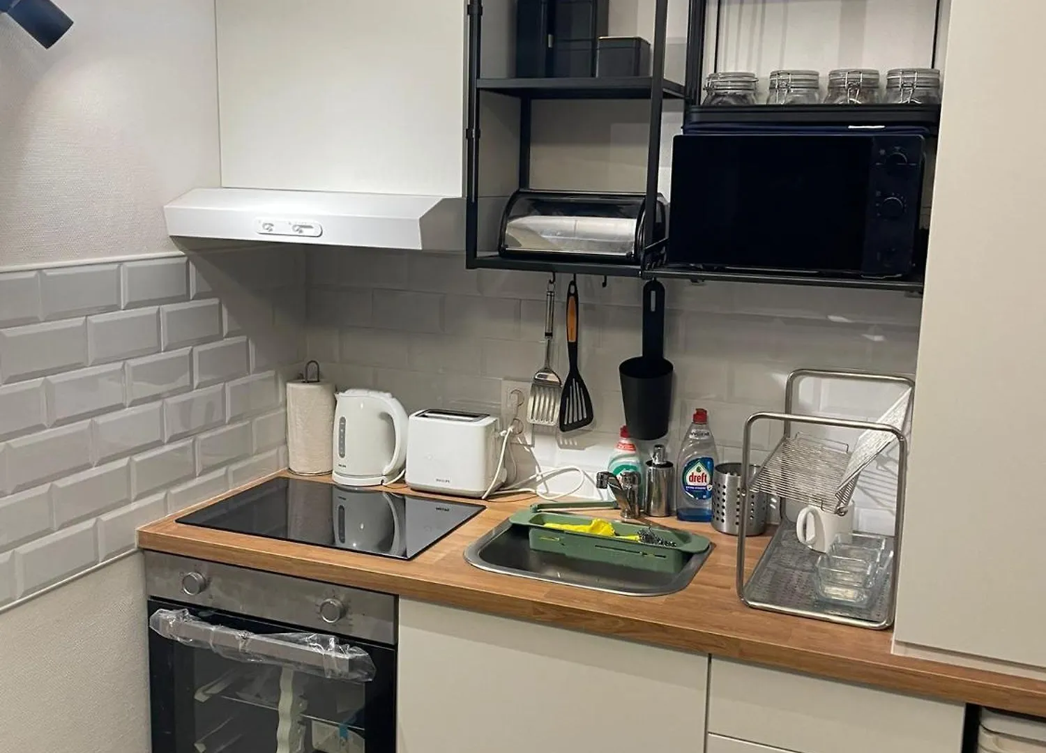 One Bedroom Fully Equipped Apartment With Terrace Bruxelles Belgique