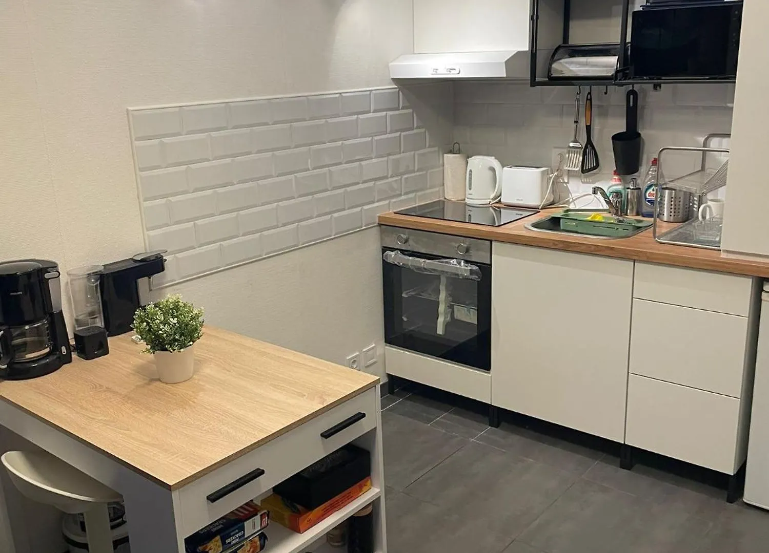 One Bedroom Fully Equipped Apartment With Terrace Bruxelles